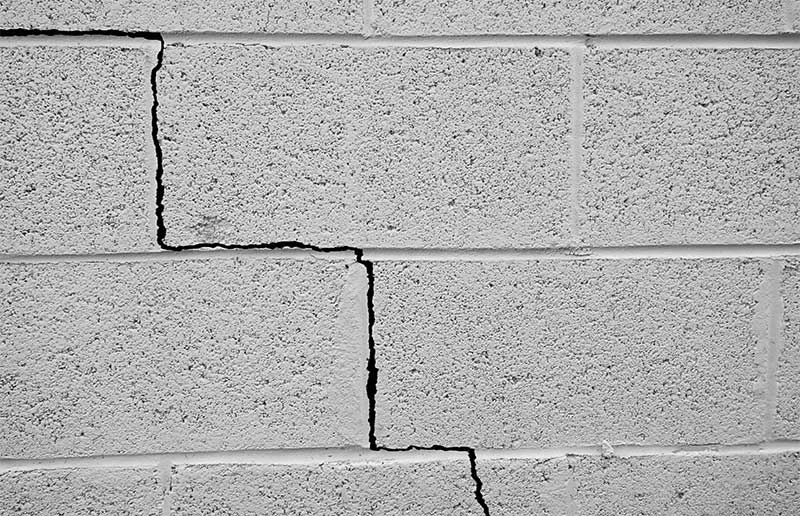 cracked-foundation